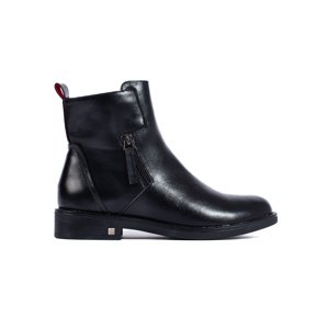 Čierne elegantné dámske členkové topánky 23-12180B Veľkosť: 40