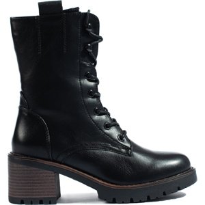 Vysoké čierne členkové topánky na šnurovanie na podpätku F6113B Veľkosť: 40