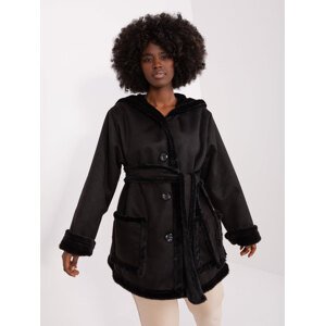 Čierny teplý kabát s kapucňou -LK-KR-509459.96P-black Veľkosť: S/M