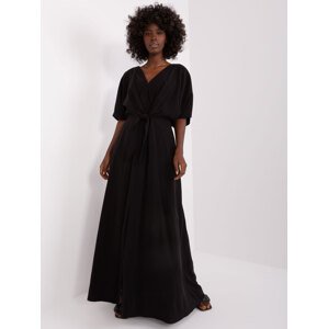 Čierne maxi šaty s rozparkom CHA-SK-0608-1.68-black Veľkosť: L/XL