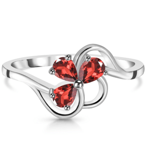 Klenoty Amber Luxusný strieborný prsteň s granátom Trojlístok Veľkosť: 54